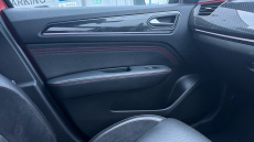 Renault Arkana 1.6 E-TECH Hybrid 145 R.S. Line 5dr Auto Hybrid Estate